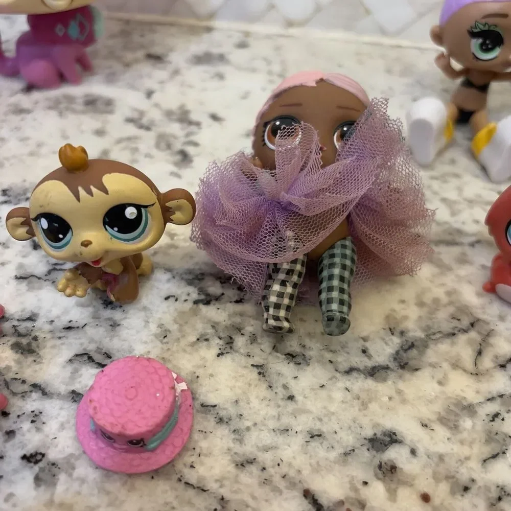 Littlest Pet Shop Lot Shopkins‎ Hatchimals Mini Blume Girl Toy Figures Lot Of 40
